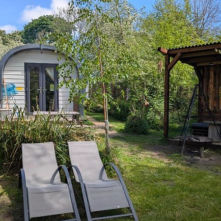 Emlyn'S Coppice - Luxury Woodland Glamping Villa Holywell  Exterior photo