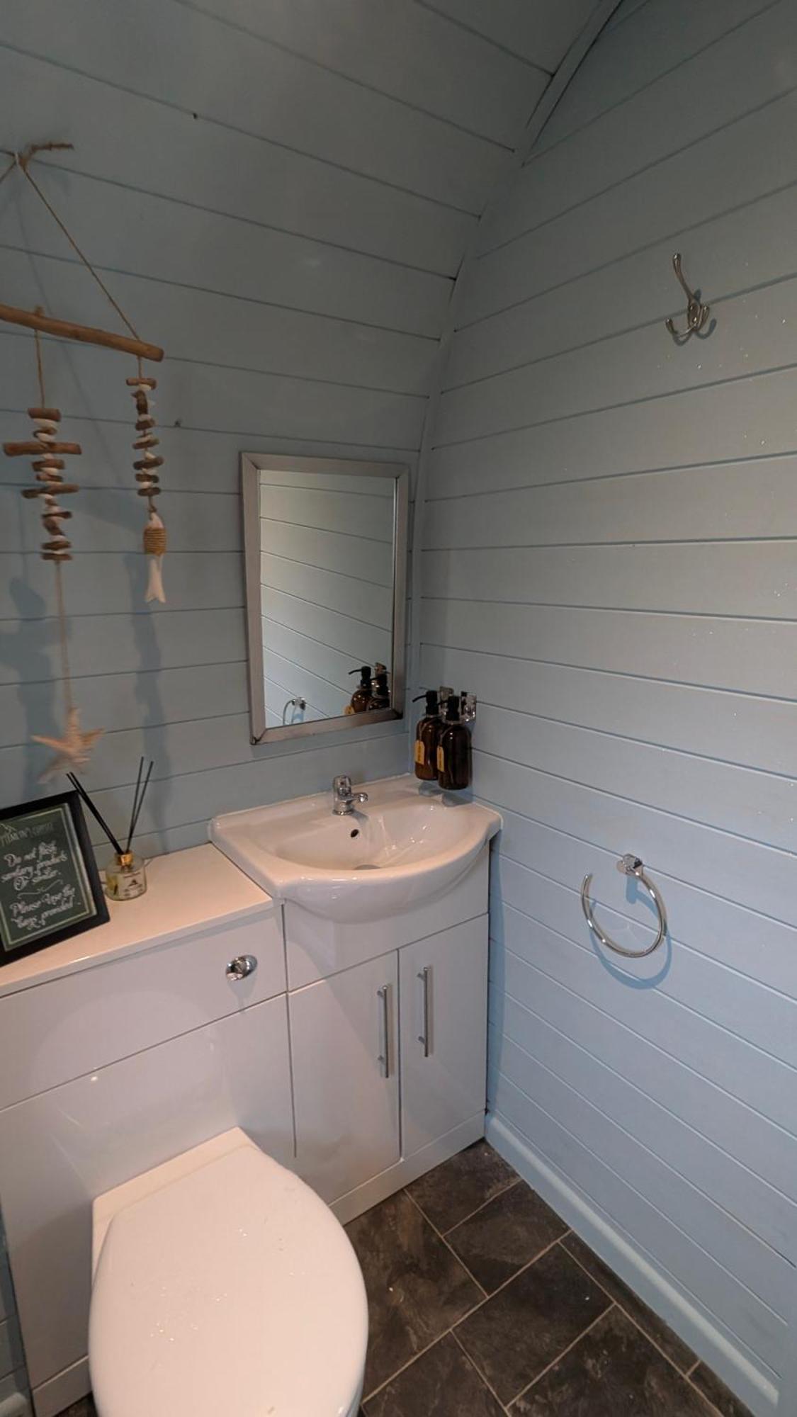 Emlyn'S Coppice - Luxury Woodland Glamping Villa Holywell  Exterior photo